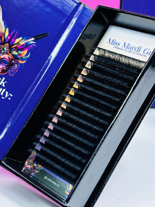 MISS MARDI GRAS PREMIUM LASH TRAY